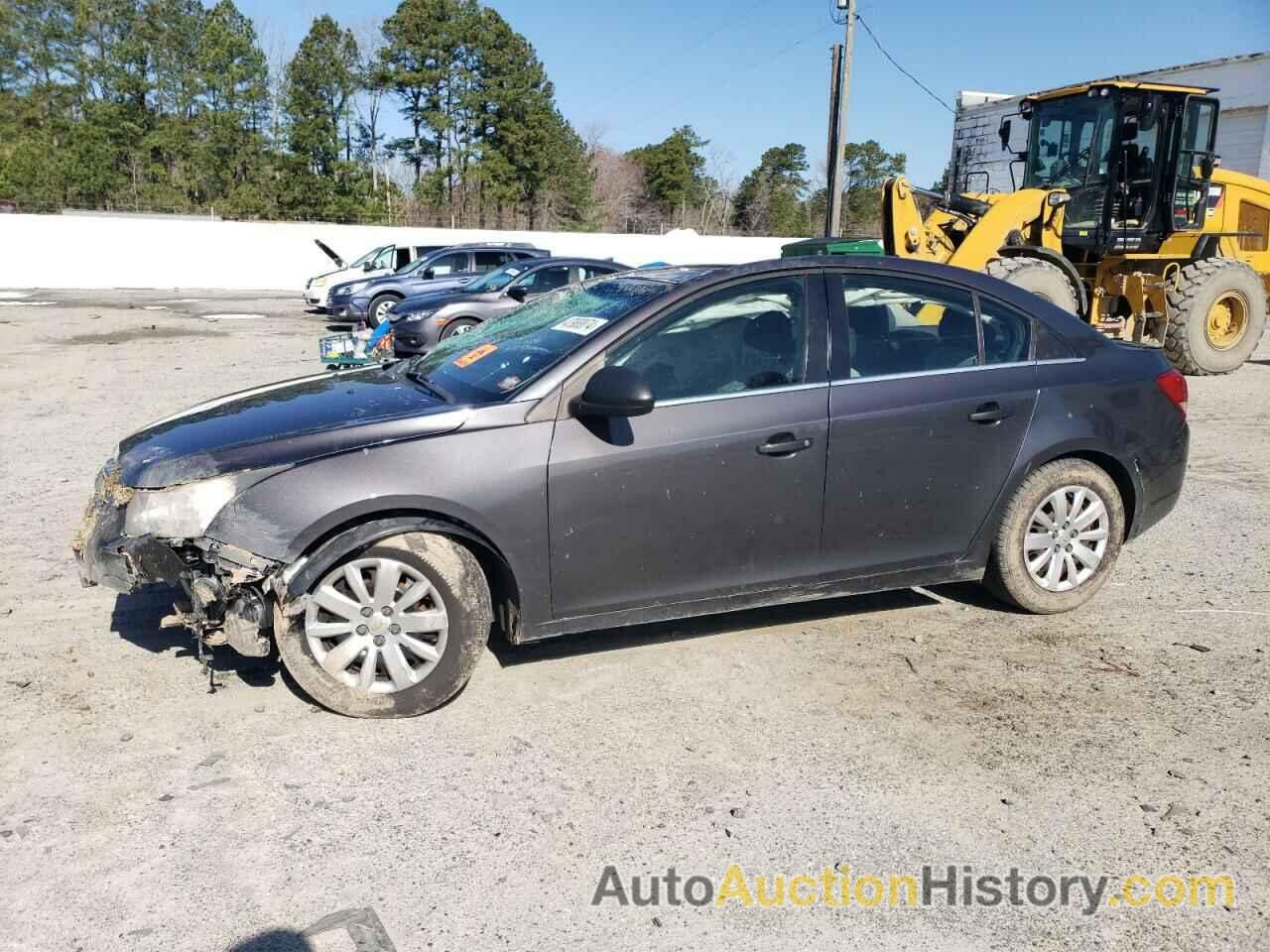 CHEVROLET CRUZE LS, 1G1PC5SH1B7166116