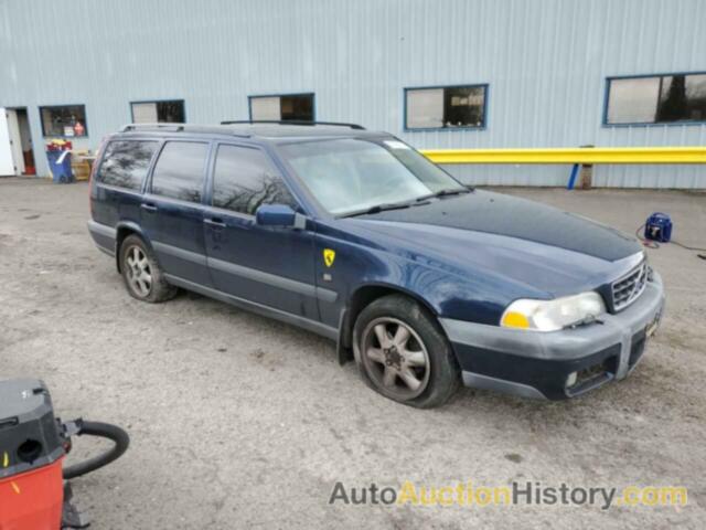 VOLVO V70 XC, YV1LZ56D3Y2718369