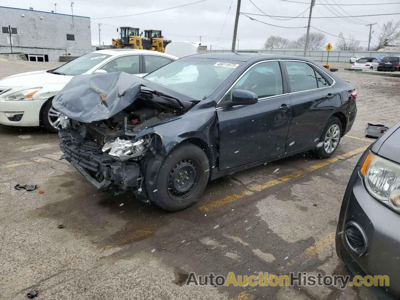 TOYOTA CAMRY LE, 4T4BF1FK0GR545741