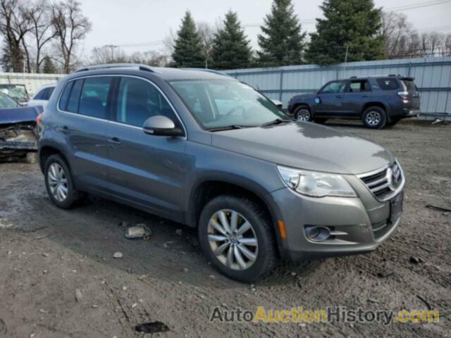 VOLKSWAGEN TIGUAN S, WVGBV7AX9BW511541