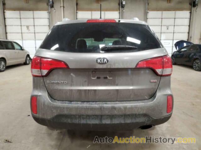 KIA SORENTO LX, 5XYKTCA67EG450153