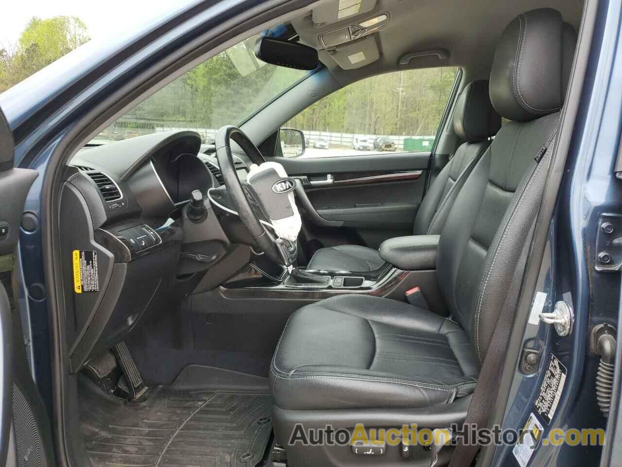 KIA SORENTO LX, 5XYKT4A64EG504661