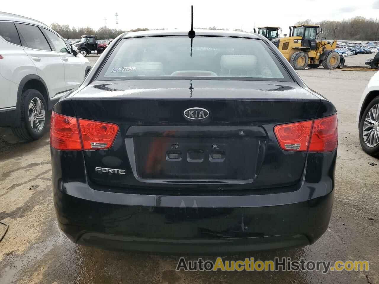 KIA FORTE LX, KNAFT4A26C5498511