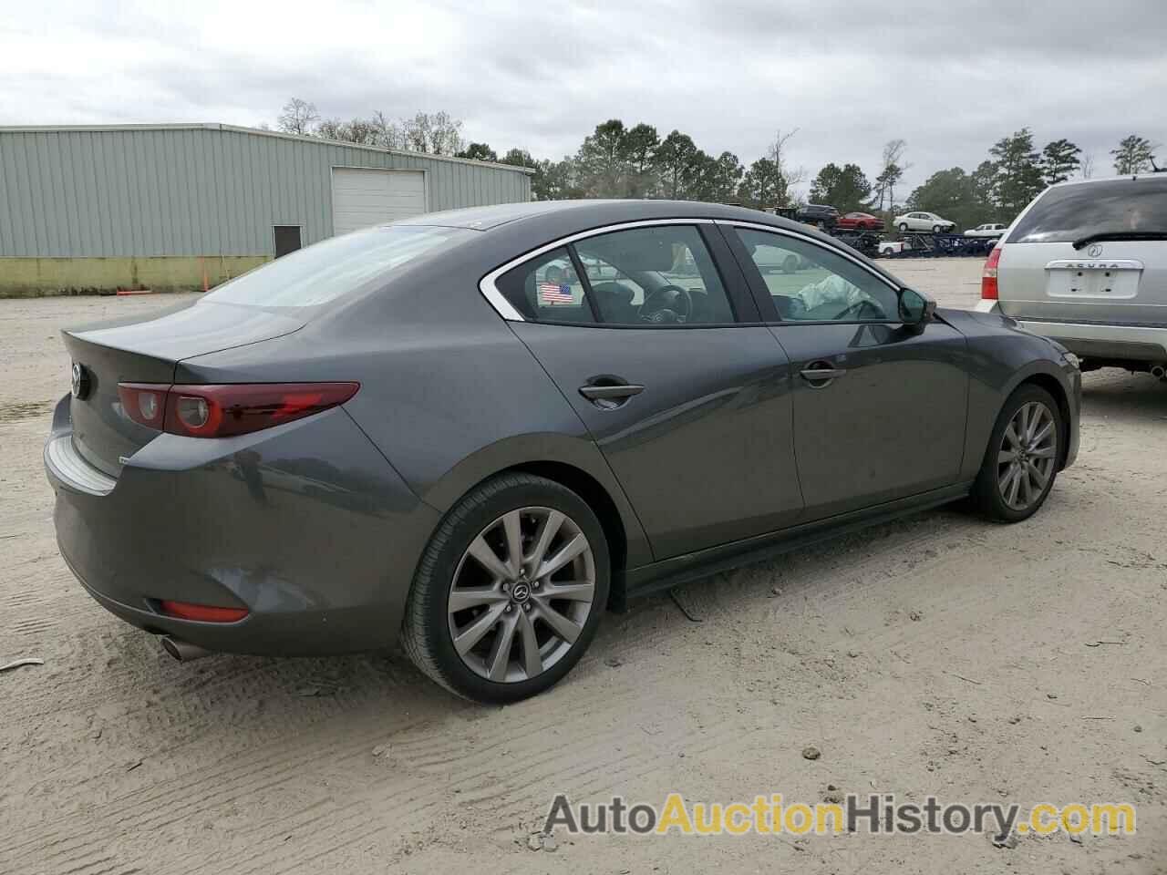 MAZDA 3 PREFERRED, 3MZBPBCL2NM312084