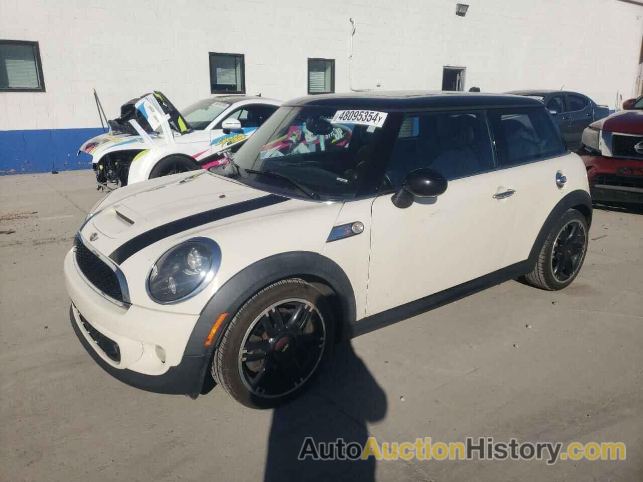 MINI COOPER S, WMWSV3C52DT388773