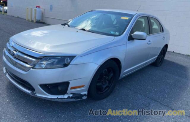 FORD FUSION SE, 3FAHP0HA0BR142708