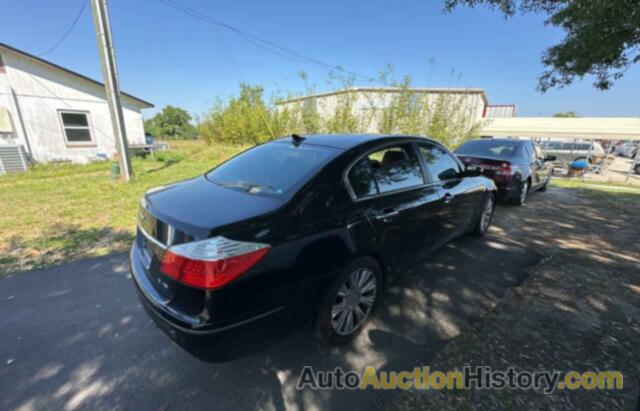 HYUNDAI GENESIS 3.8L, KMHGC4DE2BU114639