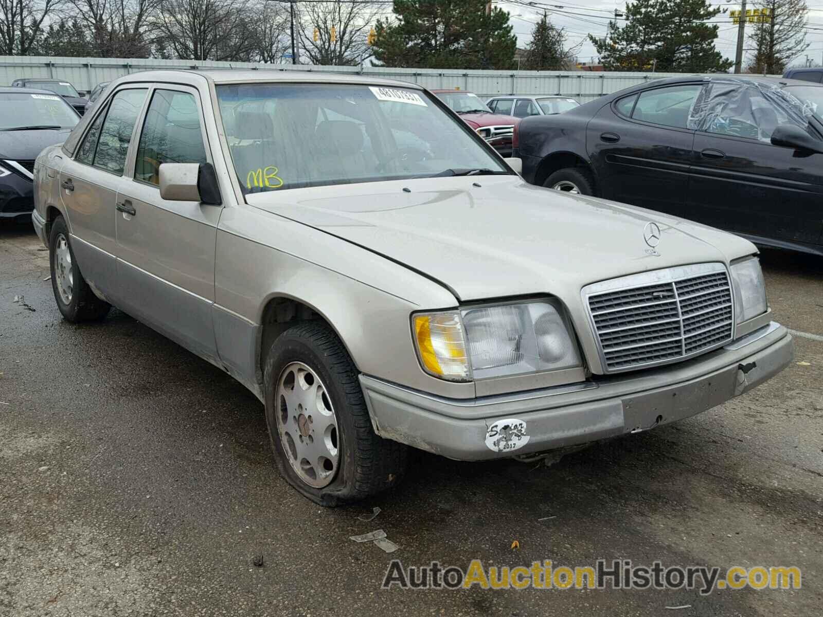 1995 MERCEDES-BENZ E 320 BASE, WDBEA32E6SC210244