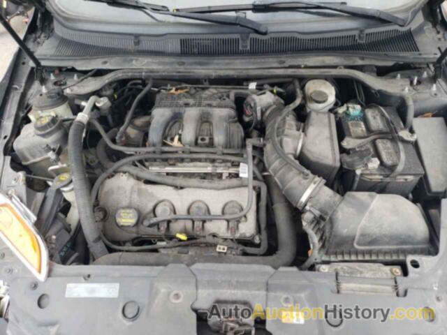 FORD TAURUS SE, 1FAHP2DW4BG146460