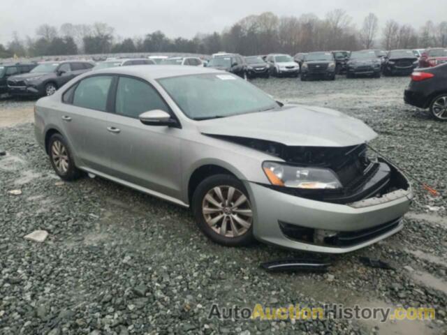 VOLKSWAGEN PASSAT S, 1VWAP7A34CC087757