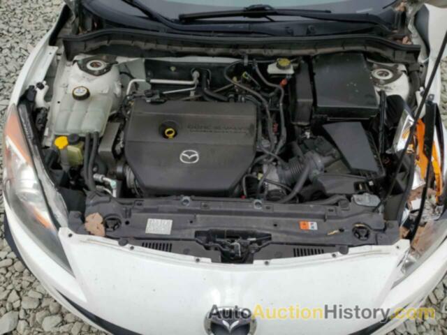 MAZDA 3 I, JM1BL1UF9B1475387