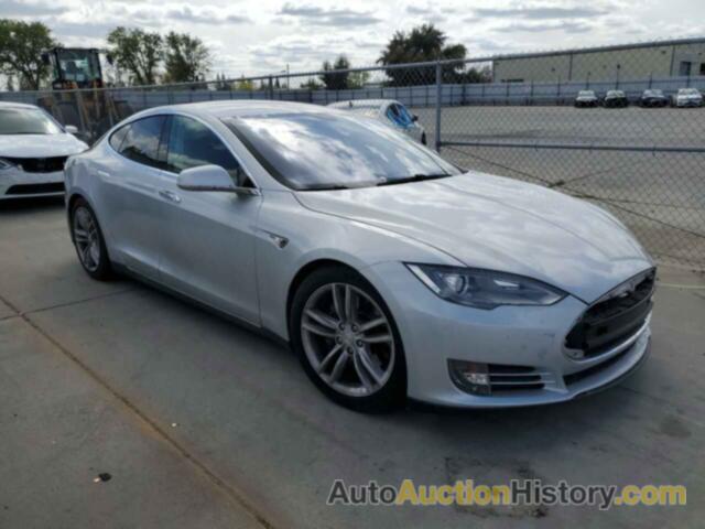 TESLA MODEL S, 5YJSA1AG9DFP04941