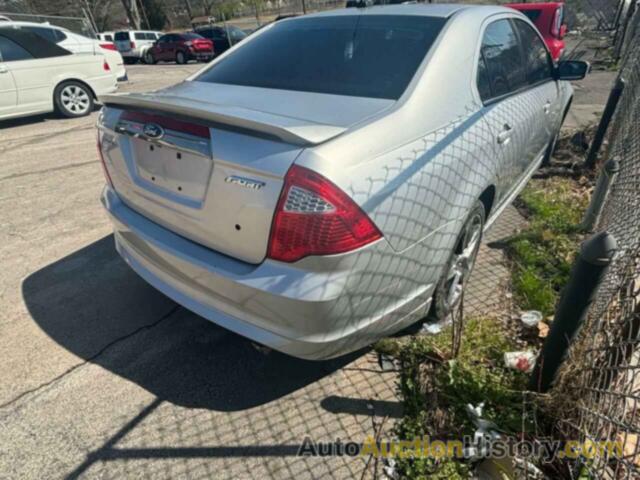 FORD FUSION SPORT, 3FAHP0KC1BR271809