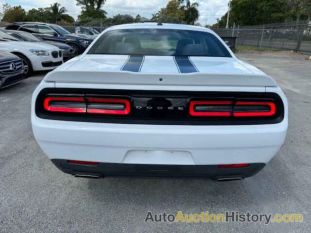 DODGE CHALLENGER SXT, 2C3CDZAG6KH672228