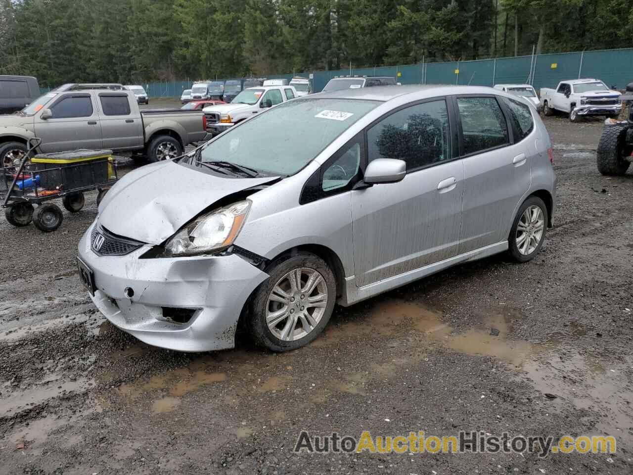 HONDA FIT SPORT, JHMGE8H56BS009225