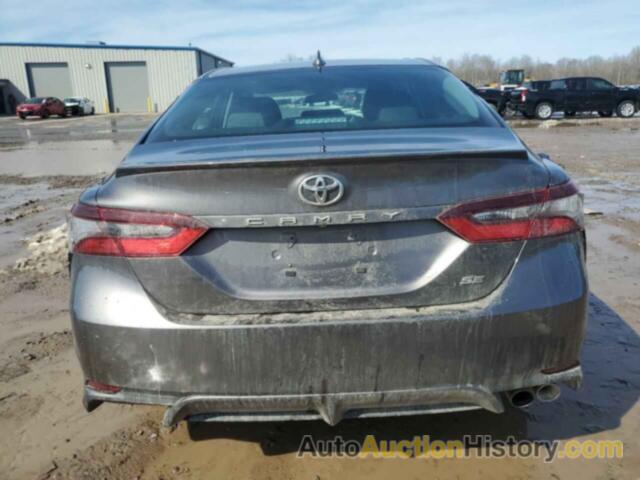 TOYOTA CAMRY SE, 4T1G11AK1NU703684