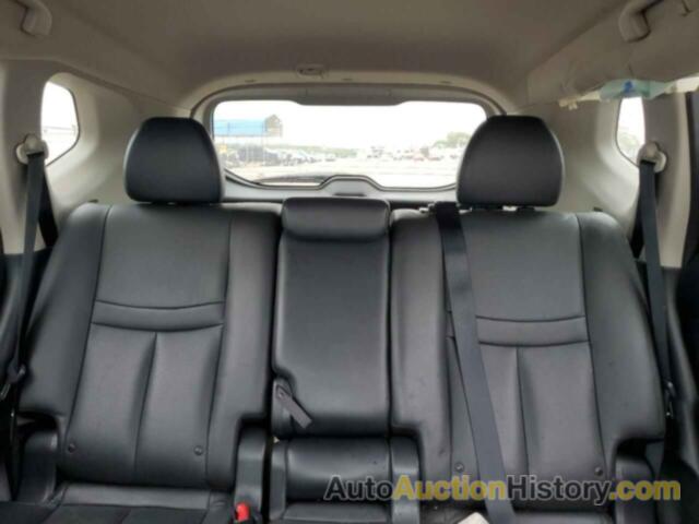 NISSAN ROGUE S, 5N1AT2MT9EC857172