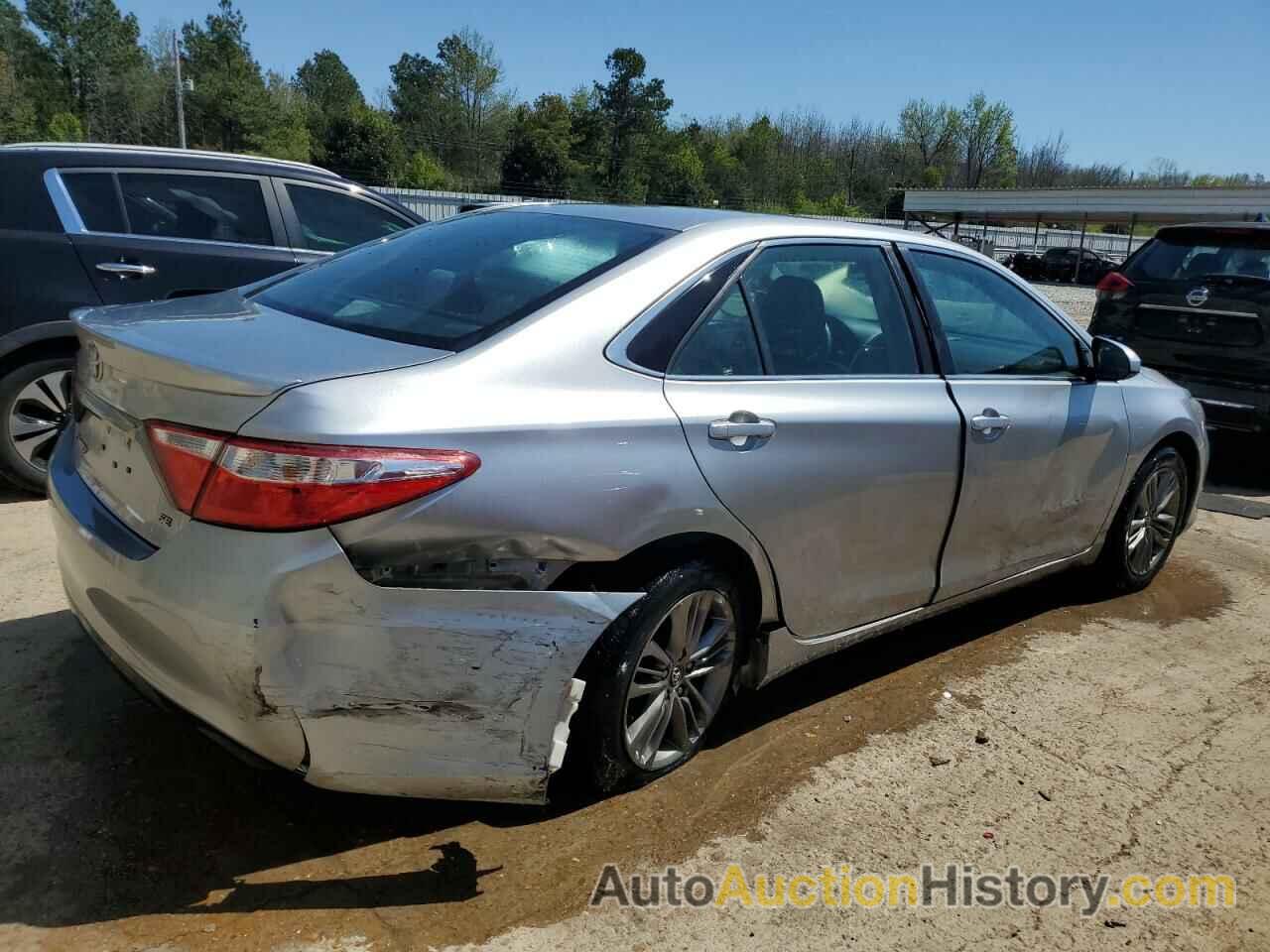 TOYOTA CAMRY LE, 4T1BF1FKXHU779137