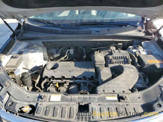 KIA SORENTO BASE, 5XYKTCA12BG179017