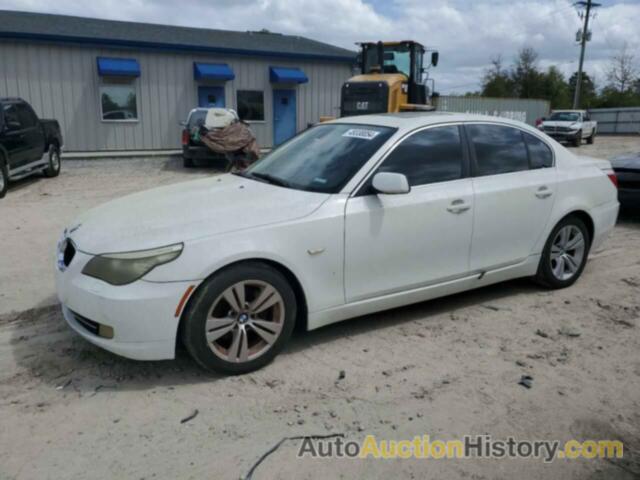 BMW 5 SERIES I, WBANU53519C117366