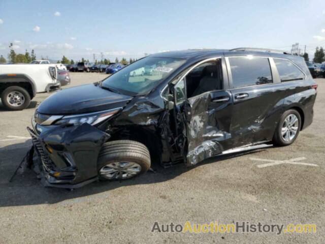 TOYOTA SIENNA XSE, 5TDXSKFC2PS082620