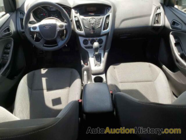 FORD FOCUS SE, 1FAHP3F29CL128237