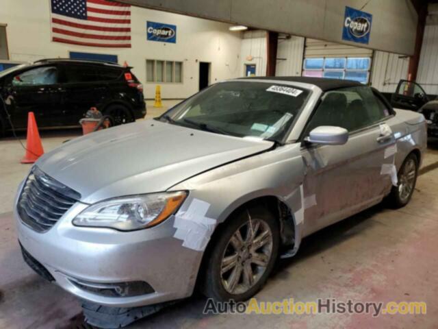 CHRYSLER 200 TOURING, 1C3BC2EG3BN598130