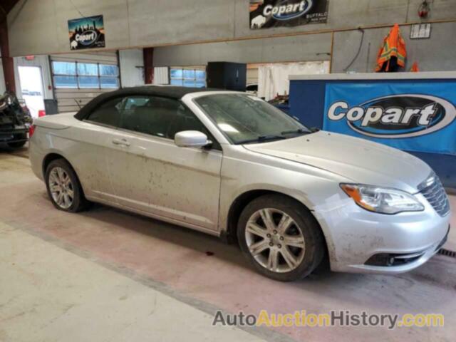 CHRYSLER 200 TOURING, 1C3BC2EG3BN598130