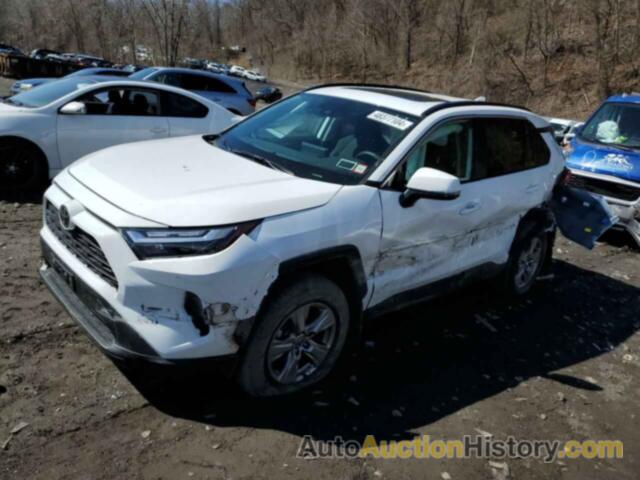 TOYOTA RAV4 XLE, 2T3P1RFV3NW318295