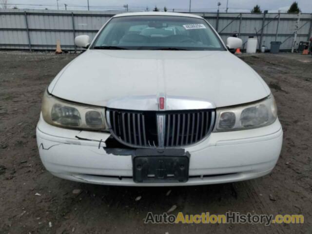 LINCOLN TOWNCAR SIGNATURE, 1LNFM82WXWY661717