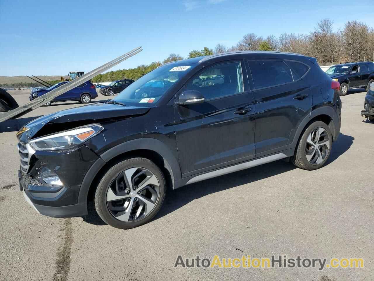 HYUNDAI TUCSON LIMITED, KM8J3CA20HU410987