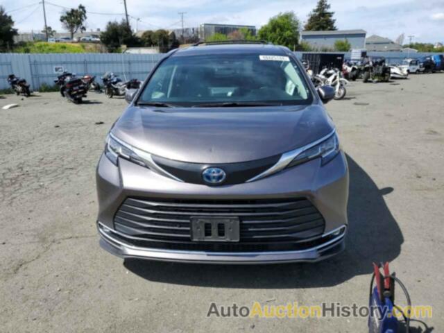 TOYOTA All Models XLE, 5TDJRKEC2MS057179