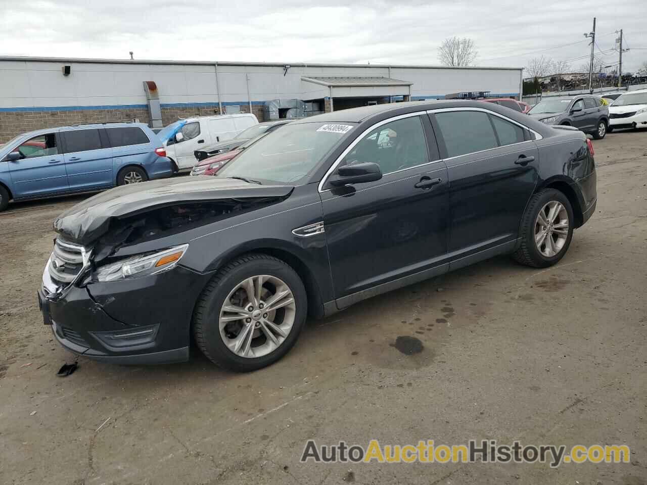 FORD TAURUS SEL, 1FAHP2E82DG165995