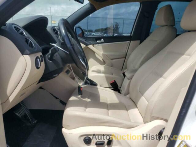 VOLKSWAGEN TIGUAN S, WVGAV7AX9GW092478