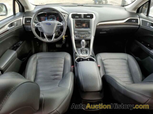 FORD FUSION SE, 3FA6P0HD8GR215669