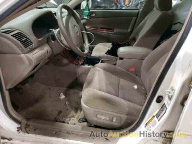 TOYOTA CAMRY LE, 4T1BE32K76U693687