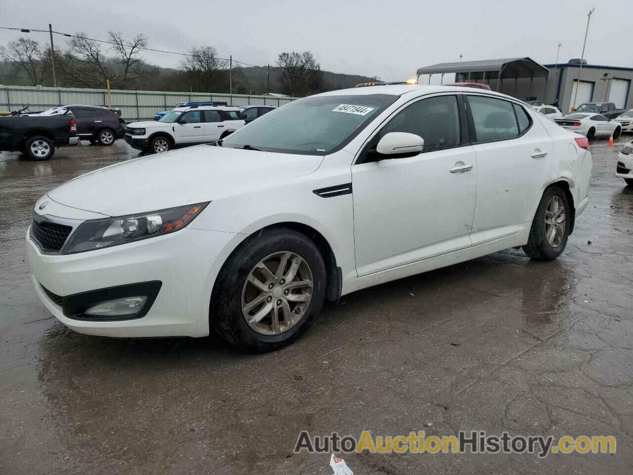 KIA OPTIMA LX, KNAGM4A71D5352046