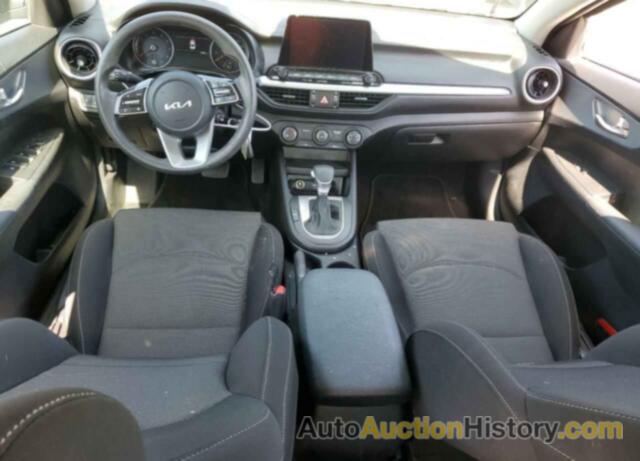 KIA FORTE LX, 3KPF24AD9PE527596