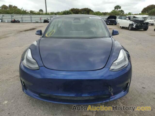 TESLA MODEL 3, 5YJ3E1EA4NF186415