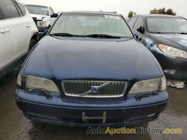 VOLVO V70, YV1LW55A7X2587610