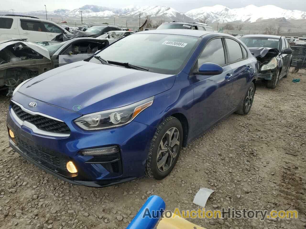 KIA FORTE FE, 3KPF24AD4LE175053