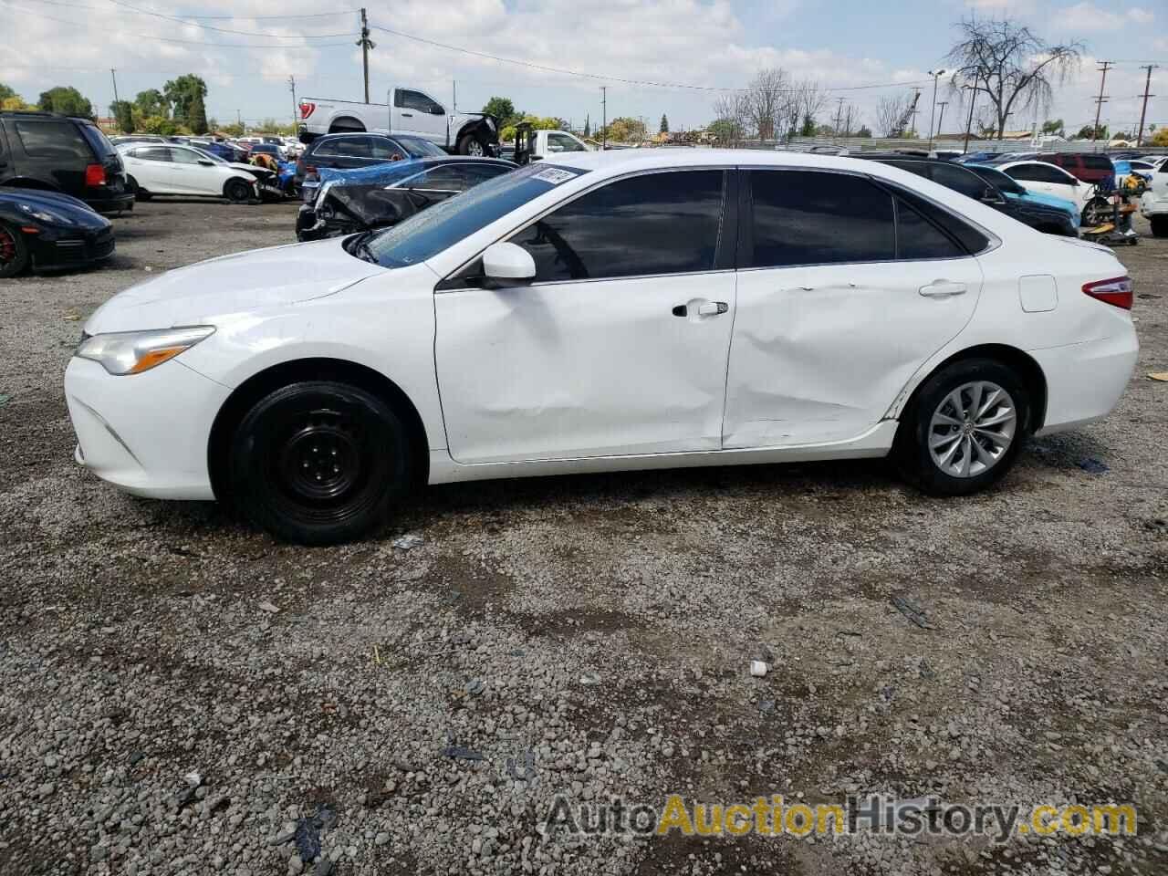TOYOTA CAMRY LE, 4T4BF1FK4FR492573