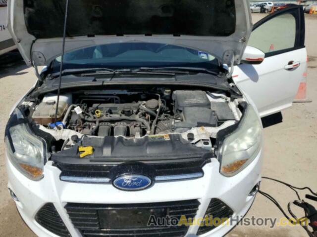 FORD FOCUS SE, 1FAHP3K22CL330097