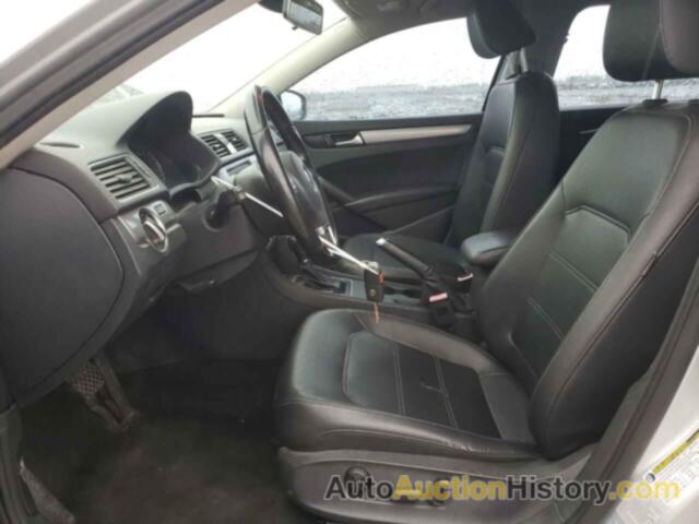 VOLKSWAGEN PASSAT S, 1VWAT7A31FC097033