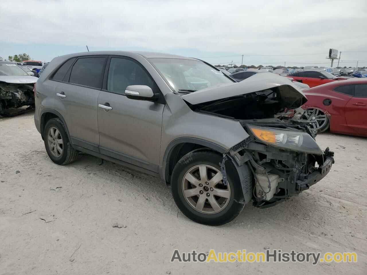 KIA SORENTO BASE, 5XYKT4A10CG262081