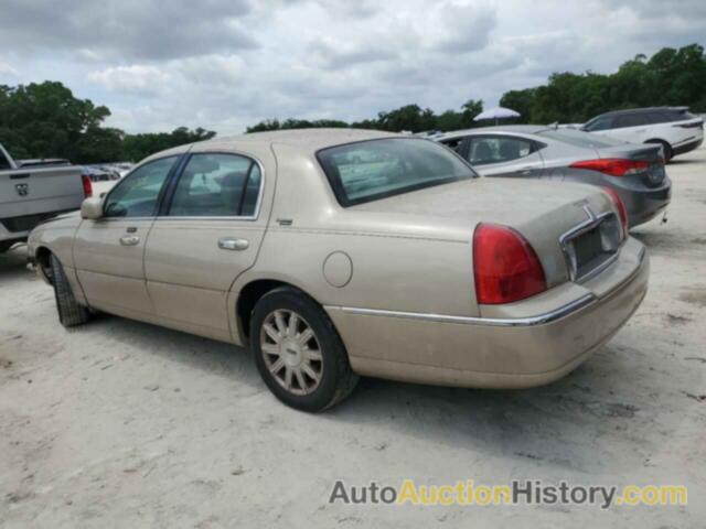 LINCOLN TOWNCAR SIGNATURE LIMITED, 2LNBL8CV7AX751732