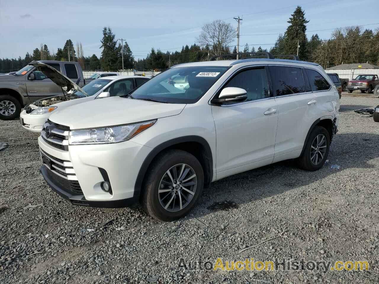 2018 TOYOTA HIGHLANDER SE, 5TDJZRFH5JS558985