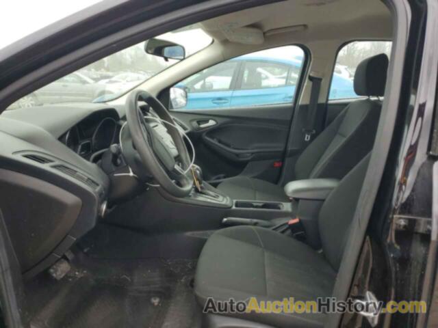 FORD FOCUS SE, 1FADP3F23HL309453