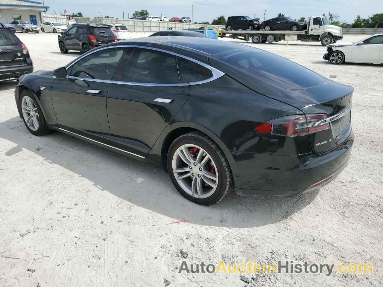 TESLA MODEL S, 5YJSA1DN0CFP01273