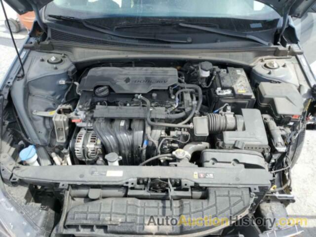 HYUNDAI ELANTRA SEL, KMHLM4AG4NU358136